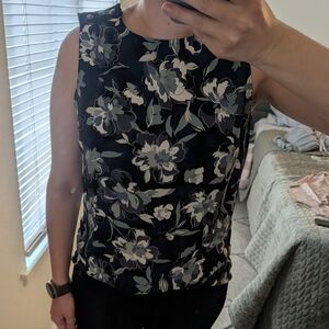 Ann Taylor Black and Gray Floral Tank Top